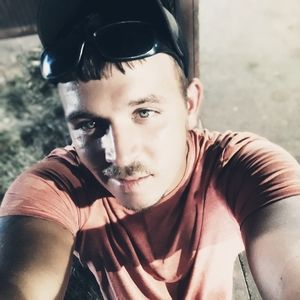 Meet your Posher, Larry